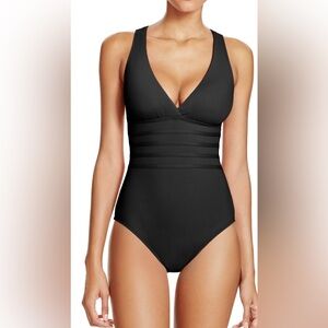 La Blanca Island Goddess Multistrap Cross Back One Piece Swimsuit Black  size 20